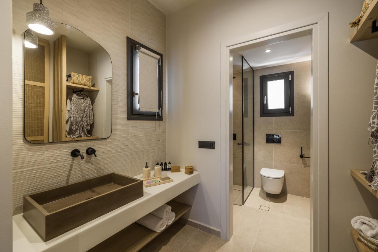 Topos Suites Lassi  Exterior photo
