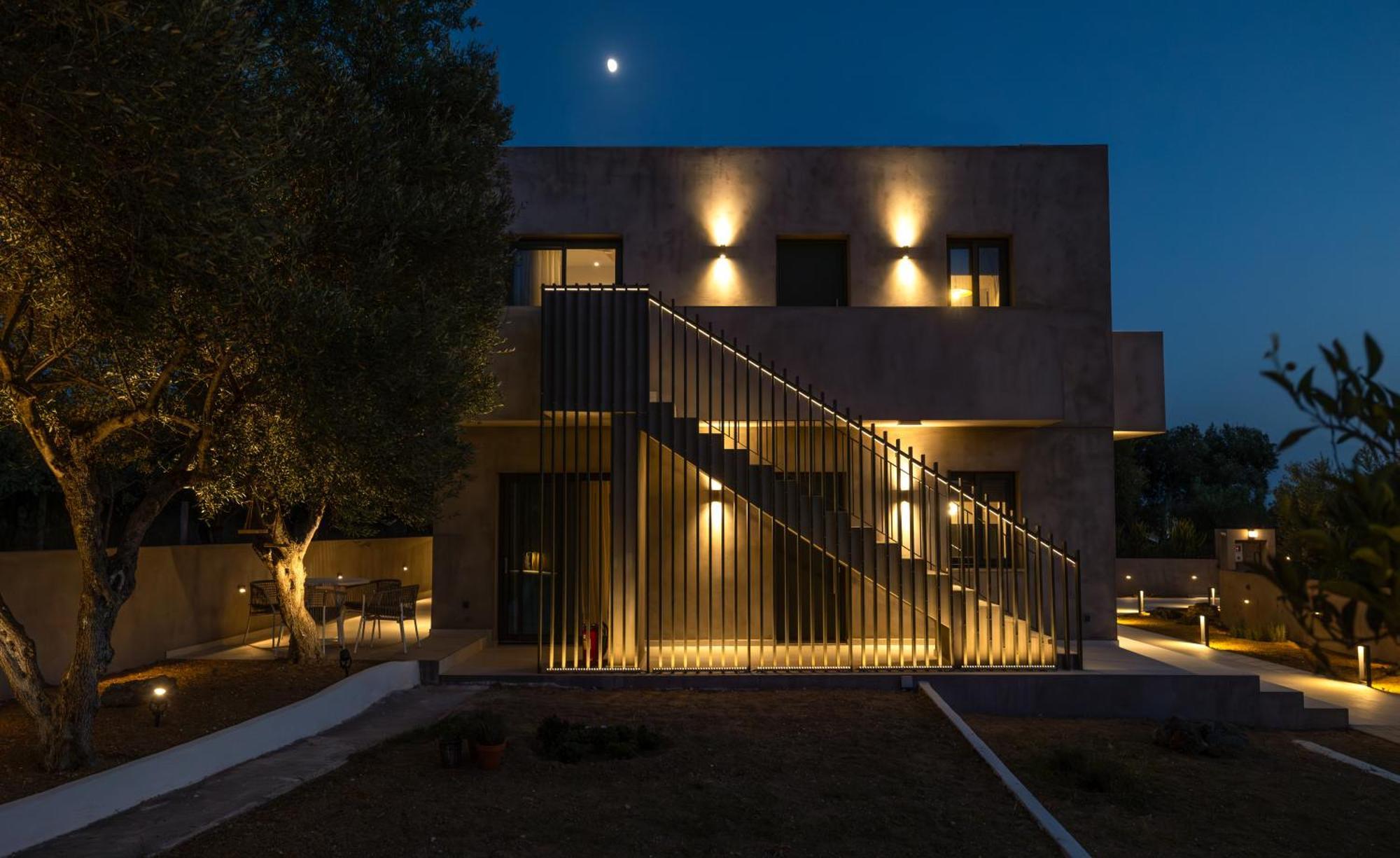 Topos Suites Lassi  Exterior photo